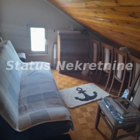 Kuća na prodaju, Futog, Novi Sad, 250m², 412.000 €