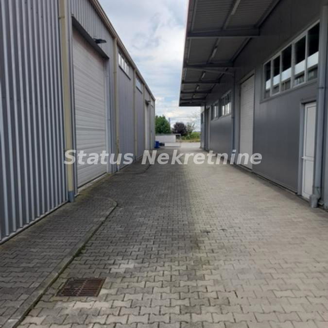 Lokal na prodaju, Bački Petrovac, 1800m², 721.000 €
