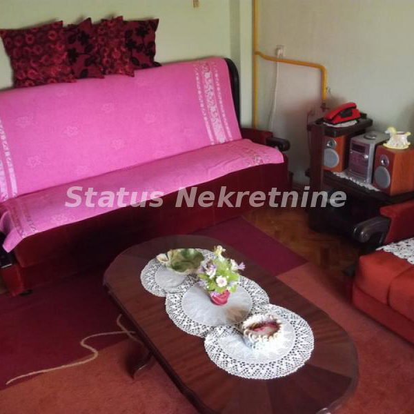 Kuća na prodaju, Futog, Novi Sad, 300m², 216.300 €
