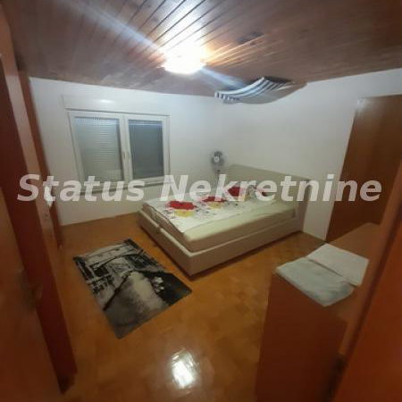 Kuća na prodaju, Futog, Novi Sad, 250m², 412.000 €