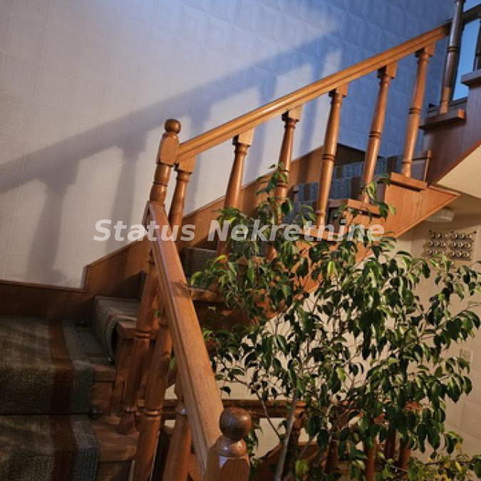 Kuća na prodaju, Kać, Novi Sad, 260m², 485.250 €