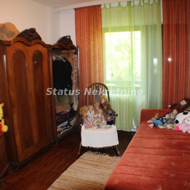 Kuća na prodaju, Petrovaradin, Novi Sad, 264m², 299.000 €