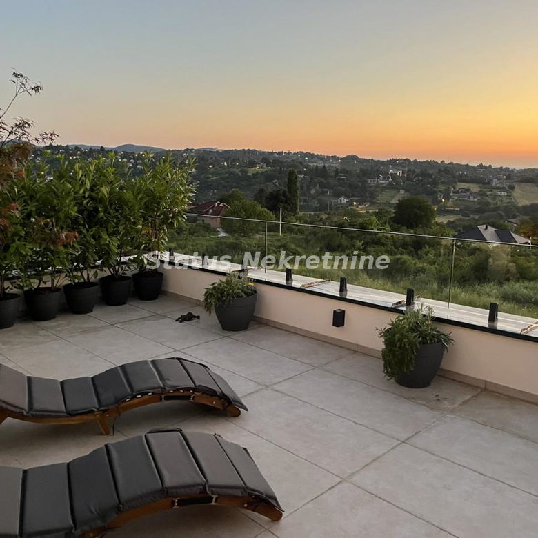 Petosoban stan na prodaju, Sremska Kamenica, Novi Sad, 147m², 438.000 €