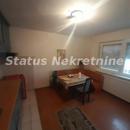 Kuća na prodaju, Futog, Novi Sad, 200m², 216.000 €