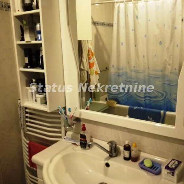 Kuća na prodaju, Sremska Kamenica, Novi Sad, 240m², 515.000 €