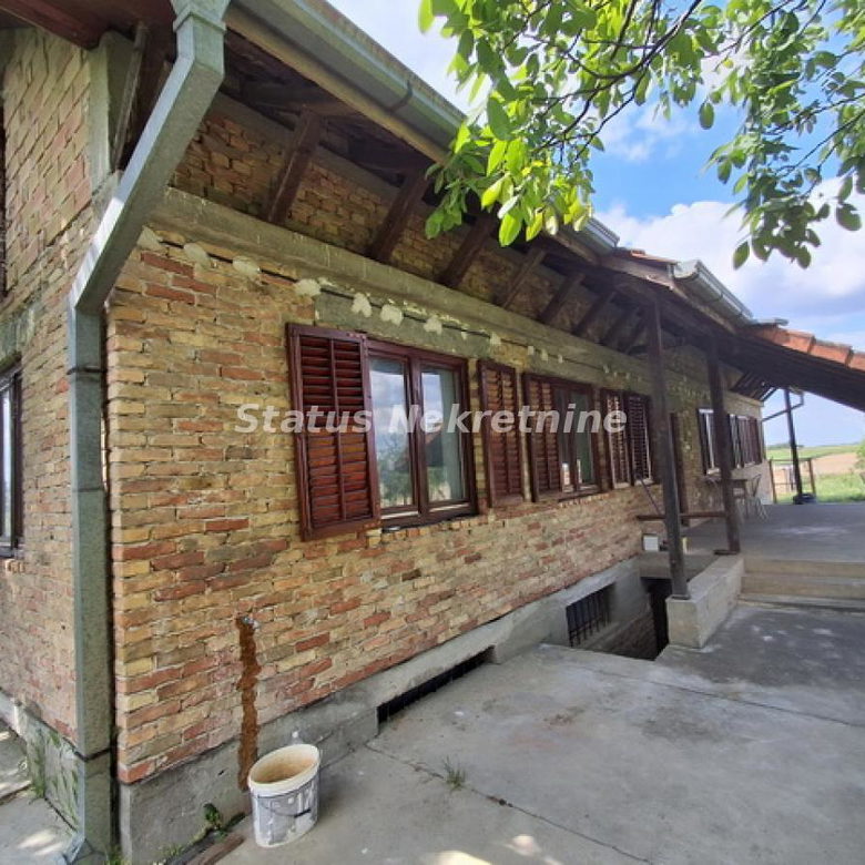 Kuća na prodaju, Futog, Novi Sad, 118m², 484.100 €