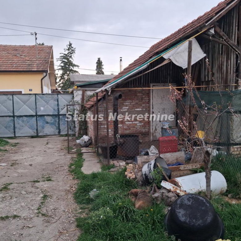 Kuća na prodaju, Futog, Novi Sad, 156m², 180.000 €