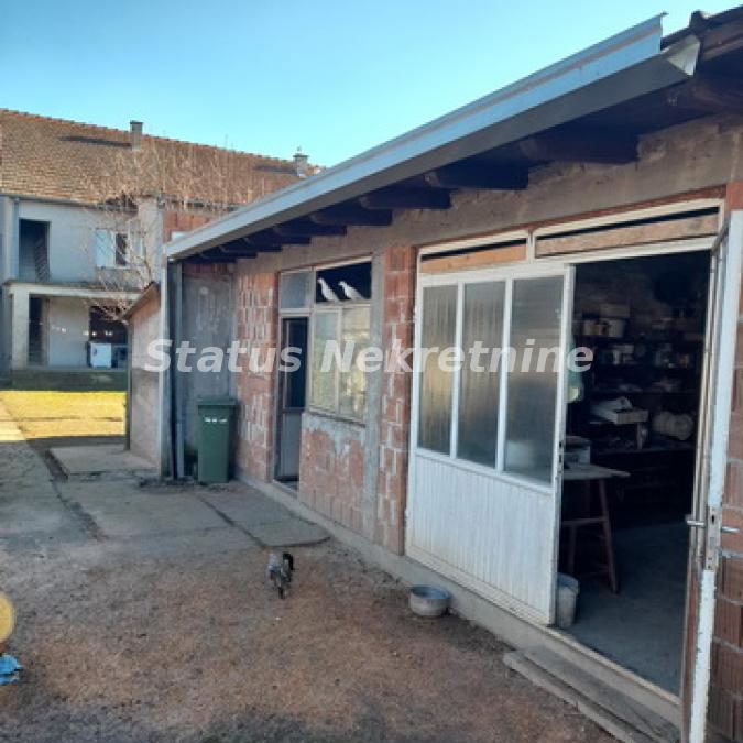 Kuća na prodaju, Kać, Novi Sad, 228m², 164.800 €