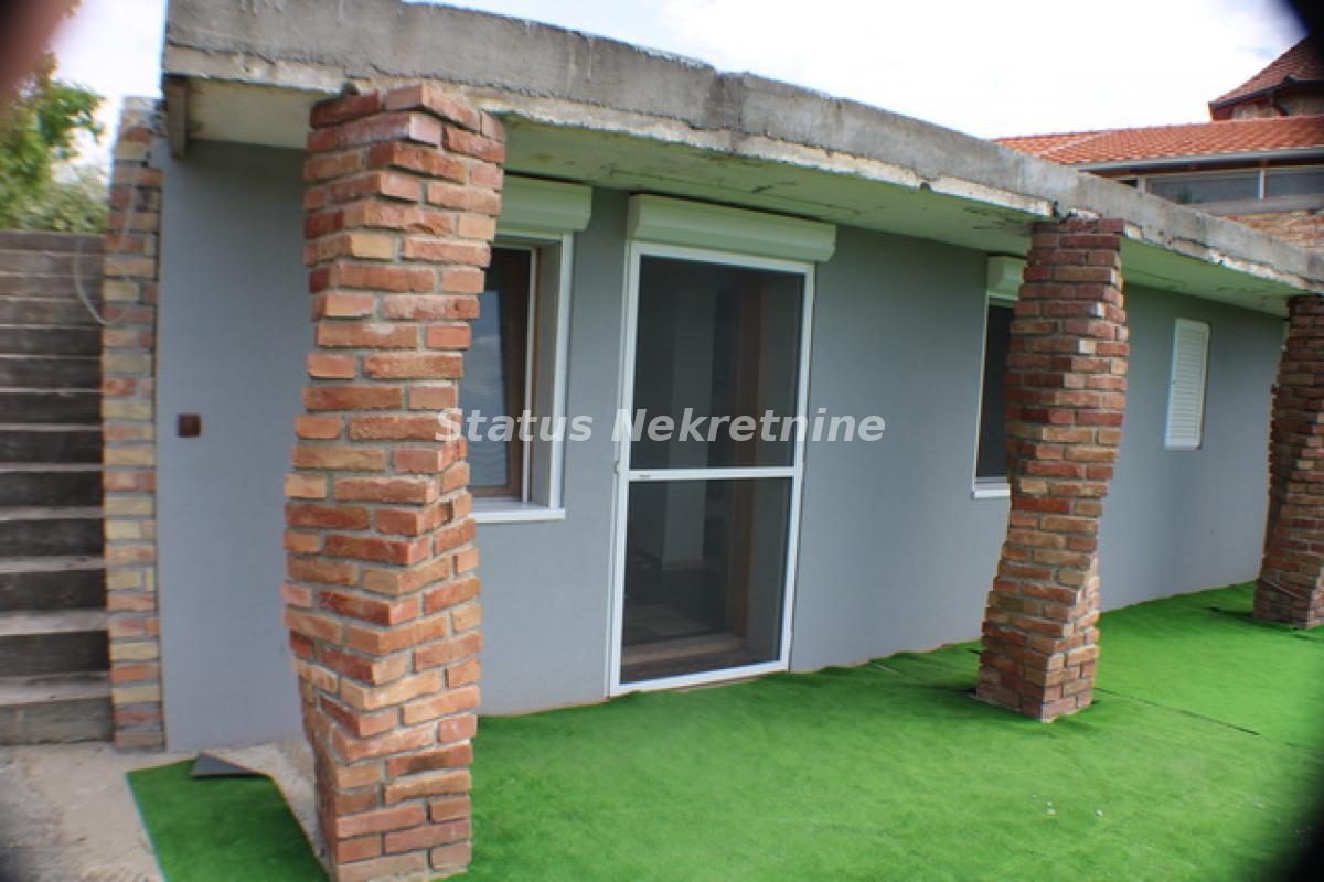 Kuća na prodaju, Petrovaradin, Novi Sad, 95m², 133.900 €