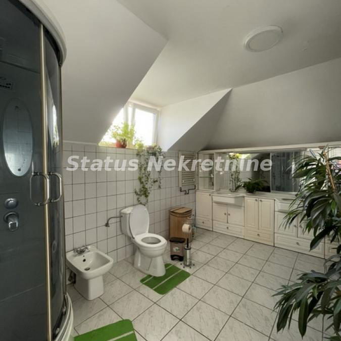 Kuća za izdavanje, Telep, Novi Sad, 320m², 2.200 €/mes