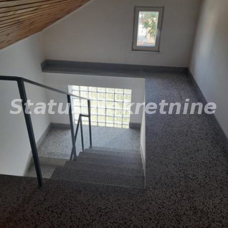 Kuća na prodaju, Futog, Novi Sad, 250m², 412.000 €