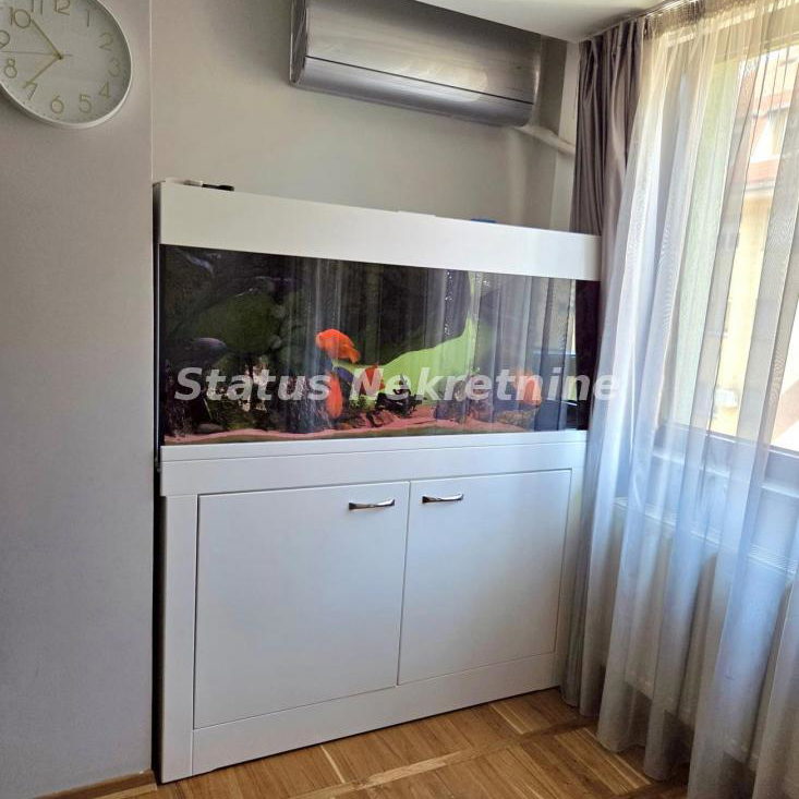 Četvorosoban stan na prodaju, Grbavica, Novi Sad, 116m², 334.500 €