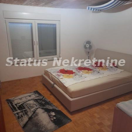 Kuća na prodaju, Futog, Novi Sad, 250m², 412.000 €