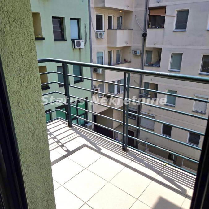 Četvorosoban stan na prodaju, Grbavica, Novi Sad, 116m², 334.500 €