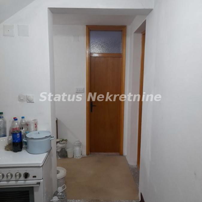Kuća na prodaju, Temerin, 180m², 147.300 €