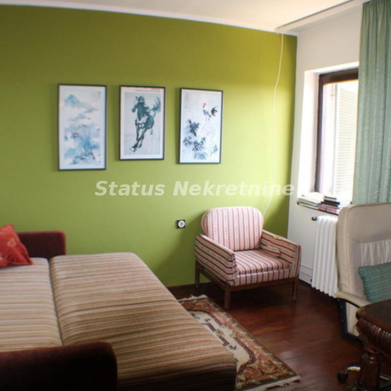 Kuća na prodaju, Petrovaradin, Novi Sad, 264m², 299.000 €