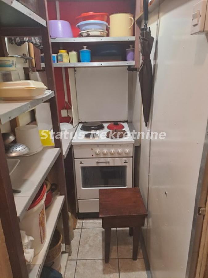 Jednosoban stan na prodaju, Novo Naselje, Novi Sad, 34m², 84.460 €