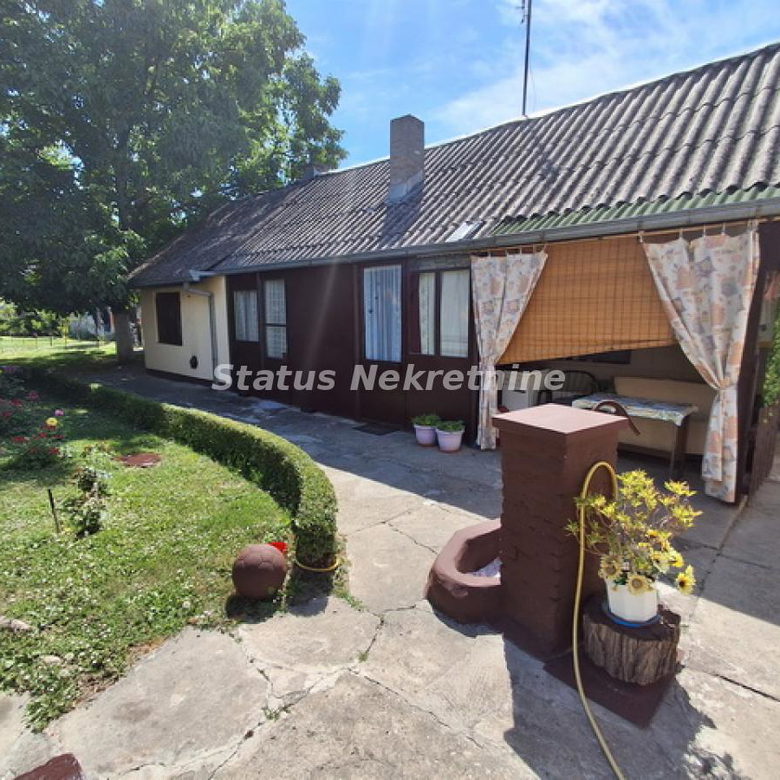 Kuća na prodaju, Futog, Novi Sad, 93m², 206.000 €