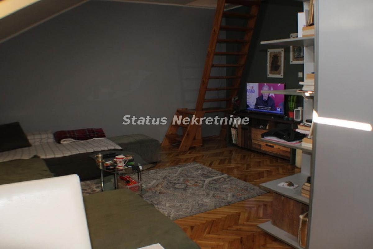 Dvosoban stan na prodaju, Centar, Novi Sad, 77m², 152.440 €