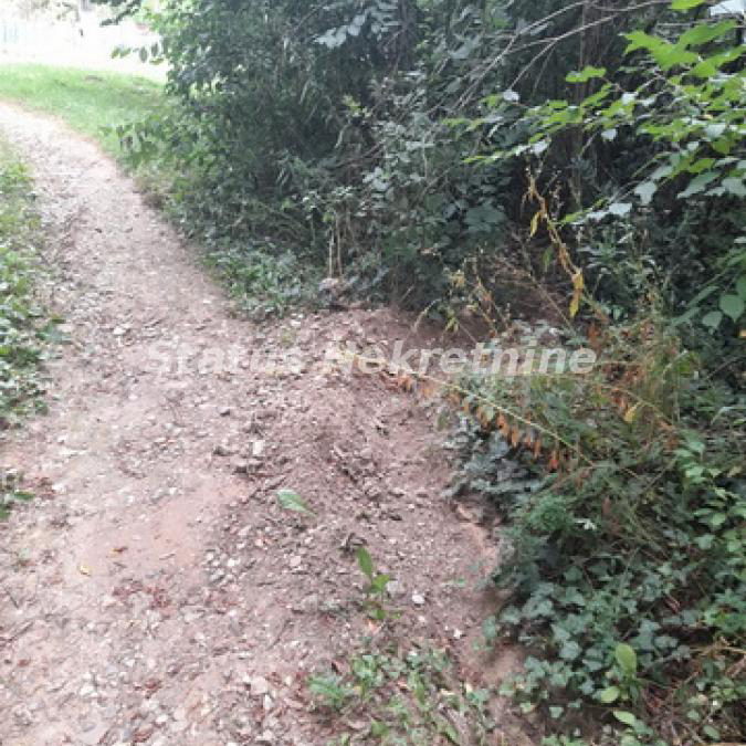 Plac na prodaju, Sremski Karlovci, 7,7 ari, 15.000 €