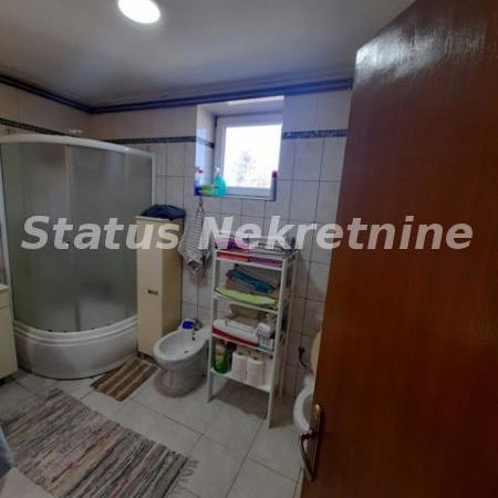 Kuća na prodaju, Popovica, Novi Sad, 400m², 595.000 €