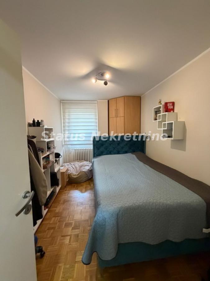 Dvoiposoban stan na prodaju, Novo Naselje, Novi Sad, 76m², 198.790 €