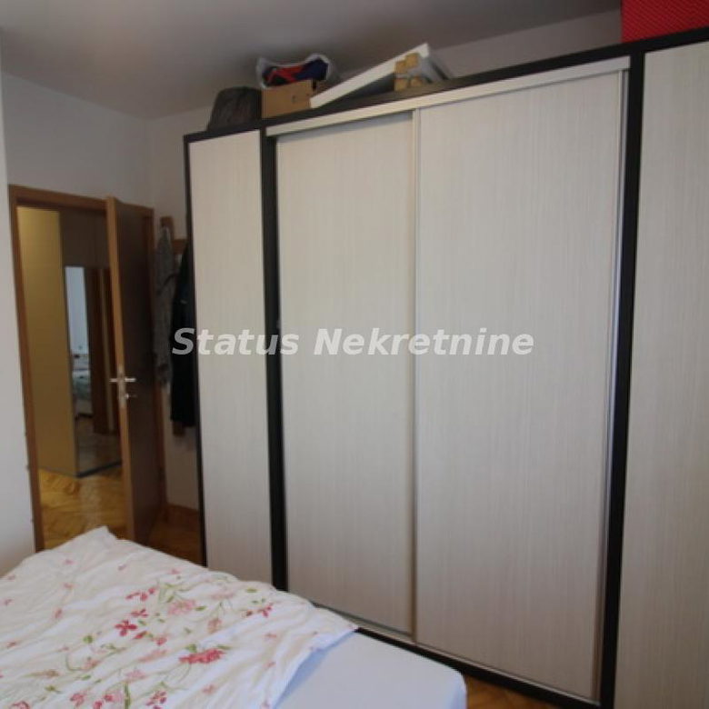 Trosoban stan na prodaju, Sremska Kamenica, Novi Sad, 55m², 133.900 €
