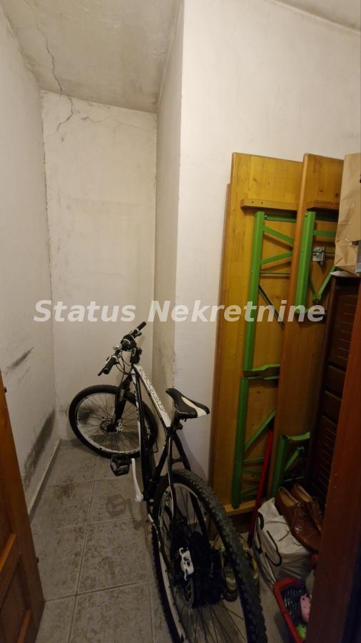 Trosoban stan na prodaju, Nova Detelinara, Novi Sad, 68m², 190.000 €