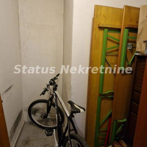 Trosoban stan na prodaju, Nova Detelinara, Novi Sad, 68m², 190.000 €