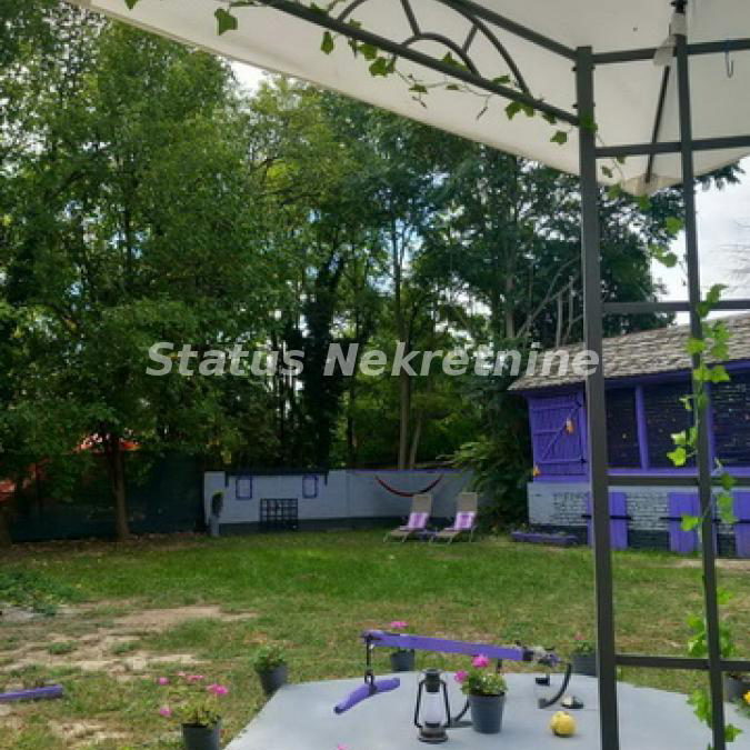 Kuća na prodaju, Centar, Srbobran, 200m², 125.000 €