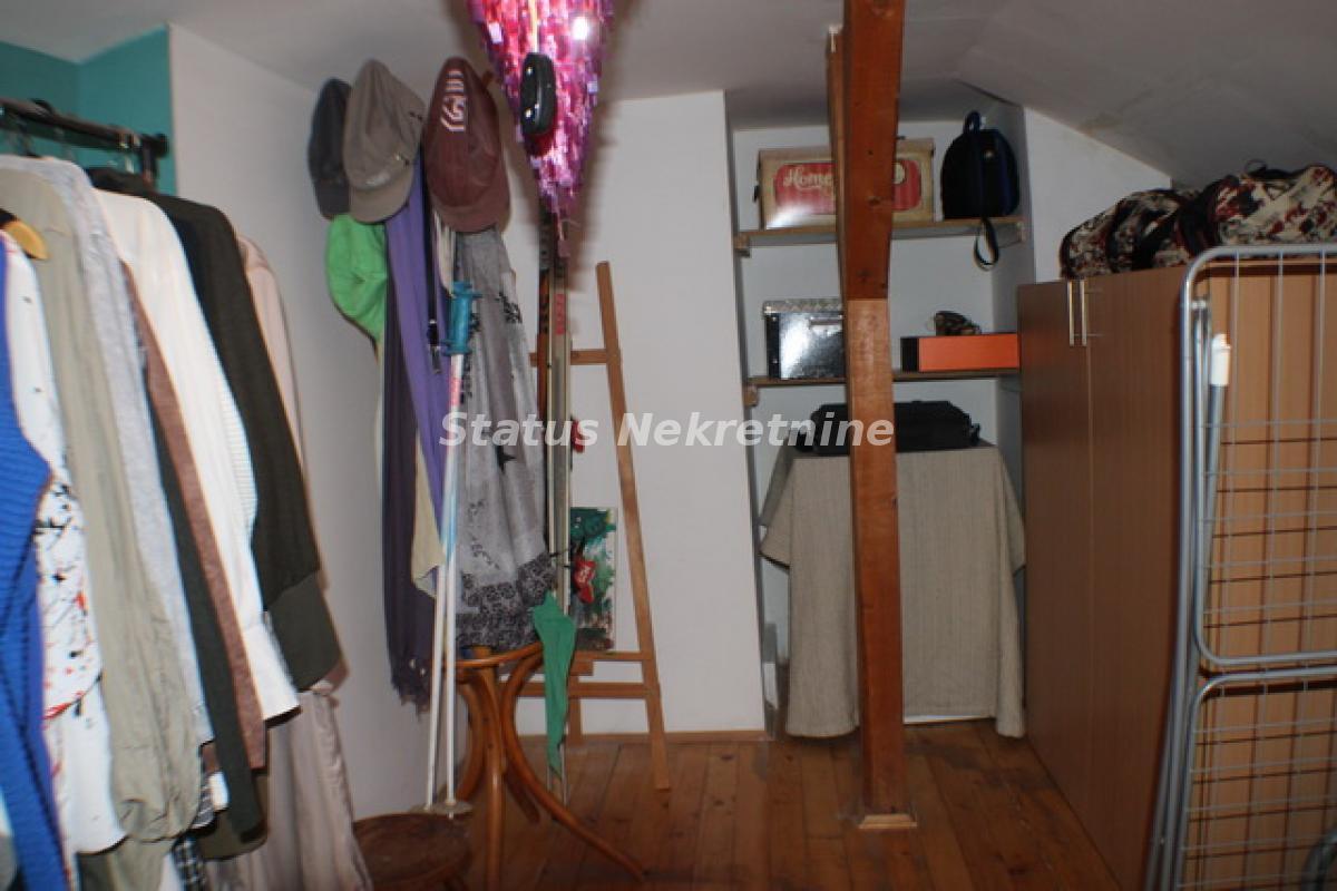 Dvosoban stan na prodaju, Centar, Novi Sad, 77m², 152.440 €