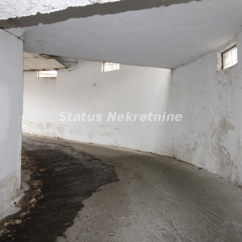 Garaža na prodaju, Grbavica, Novi Sad, 18m², 36.000 €