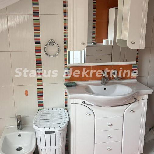 Petosoban stan za izdavanje, Adamovićevo Naselje, Novi Sad, 126m², 2.000 €/mes