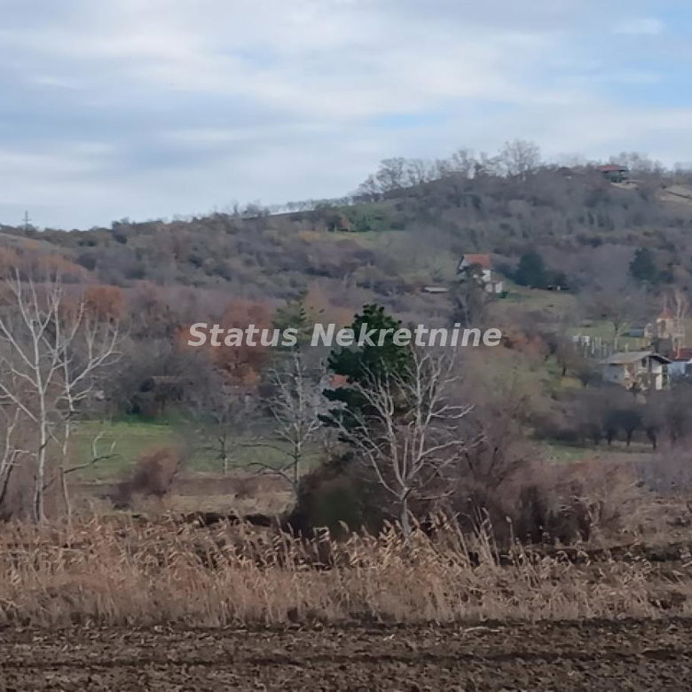 Plac na prodaju, Sremski Karlovci, 33,33 ari, 34.350 €