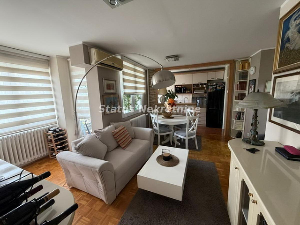 Dvoiposoban stan na prodaju, Novo Naselje, Novi Sad, 76m², 198.790 €