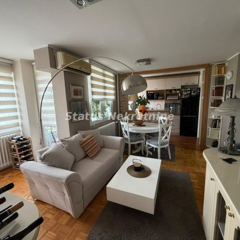 Dvoiposoban stan na prodaju, Novo Naselje, Novi Sad, 76m², 198.790 €