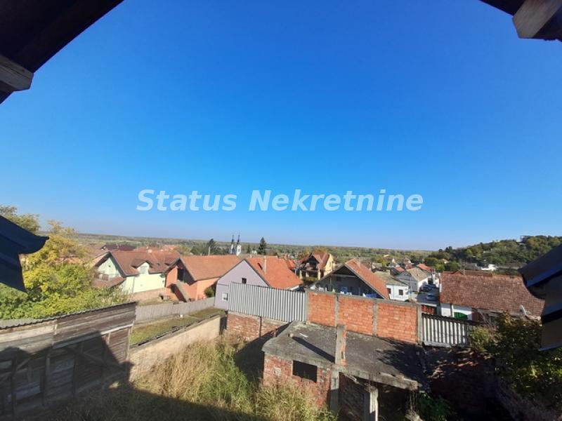 Kuća na prodaju, Sremski Karlovci, 230m², 175.100 €
