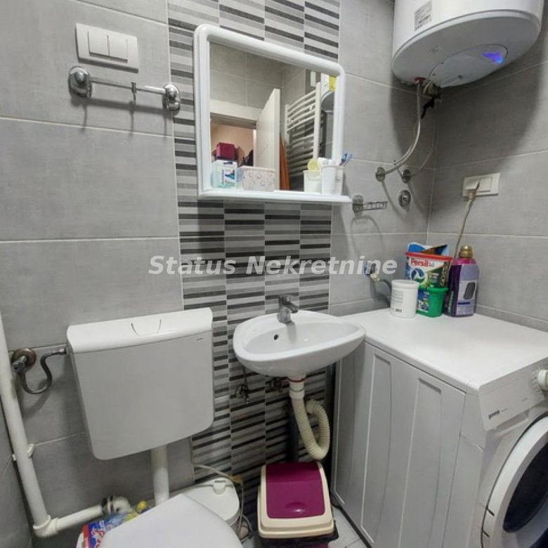 Trosoban stan na prodaju, Petrovaradin, Novi Sad, 58m², 103.000 €