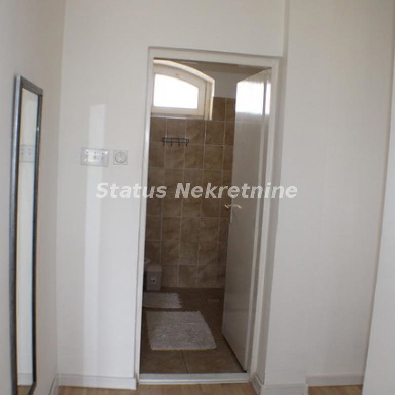Trosoban stan na prodaju, Zrenjanin, 67m², 68.000 €