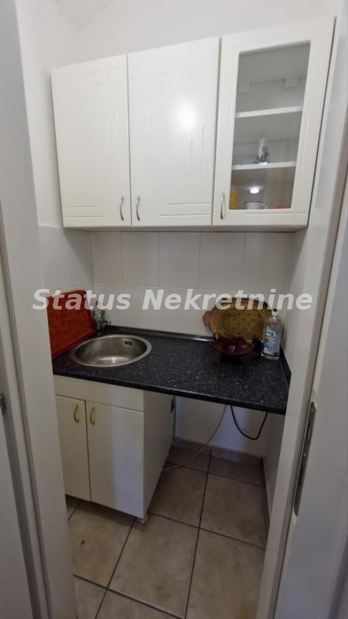 Četvorosoban stan na prodaju, Centar, Novi Sad, 120m², 330.000 €