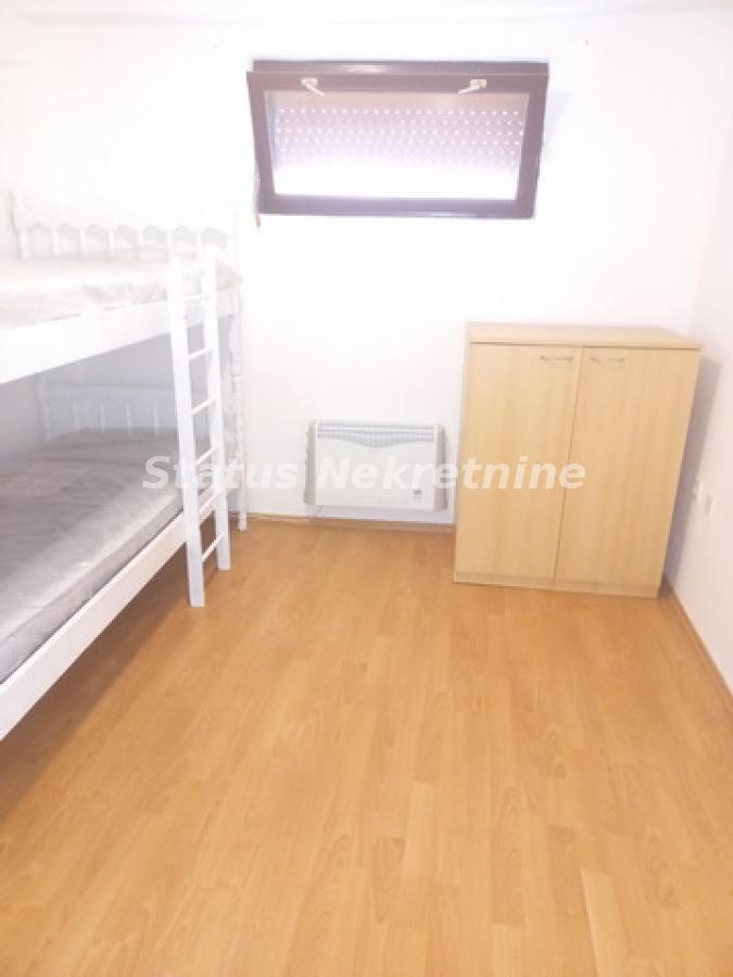 Kuća na prodaju, Salajka, Novi Sad, 170m², 350.000 €