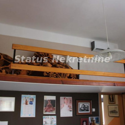 Trosoban stan na prodaju, Petrovaradin, Novi Sad, 81m², 189.500 €