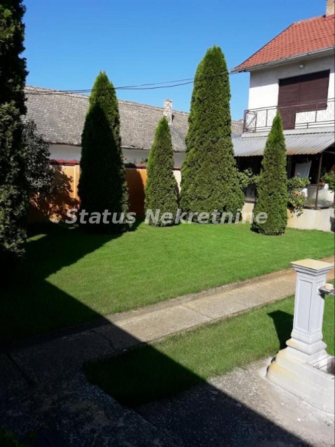 Kuća na prodaju, Centar, Bačka Palanka, 170m², 170.000 €