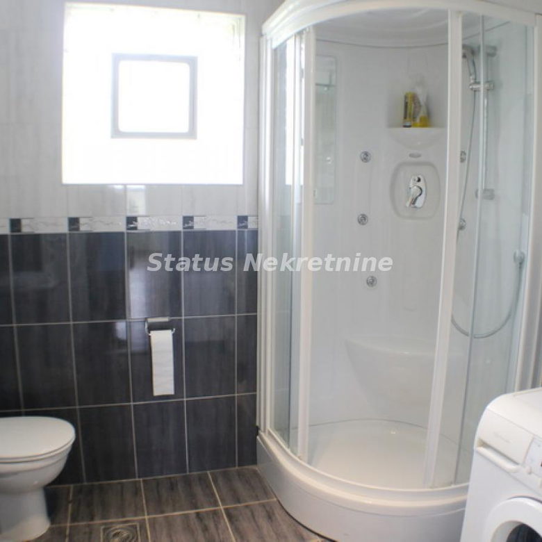 Kuća na prodaju, Ledinci, Novi Sad, 220m², 265.000 €