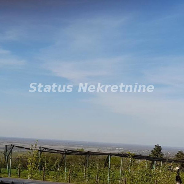 Kuća na prodaju, Sremski Karlovci, 134m², 97.850 €