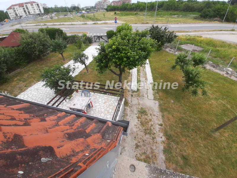 Kuća na prodaju, Novo Naselje, Novi Sad, 242m², 288.400 €