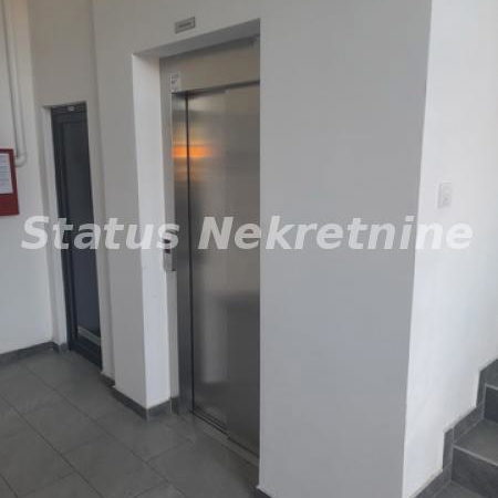 Lokal za izdavanje, Klisa, Novi Sad, 333m², 2.664 €/mes