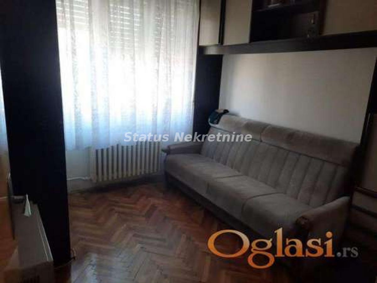 Kuća na prodaju, Centar, Bačka Palanka, 170m², 170.000 €