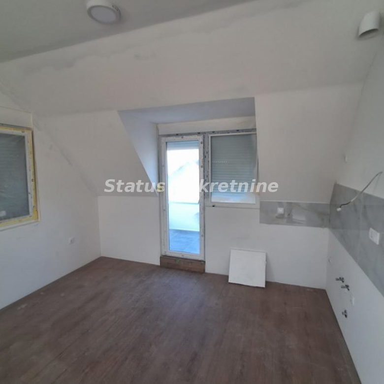 Četvorosoban stan na prodaju, Veternik, Novi Sad, 65m², 129.730 €