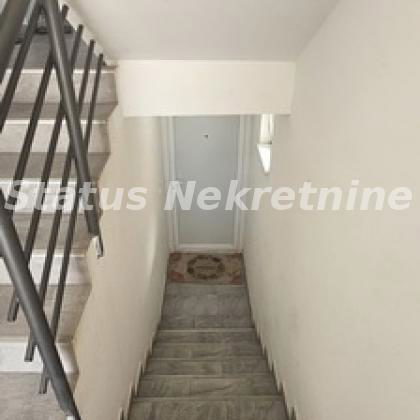 Dvoiposoban stan na prodaju, Veternik, Novi Sad, 74m², 118.000 €